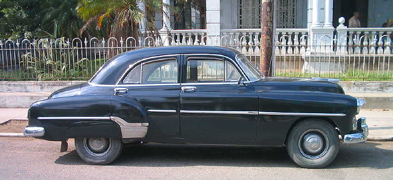 Cars in Cuba Old American